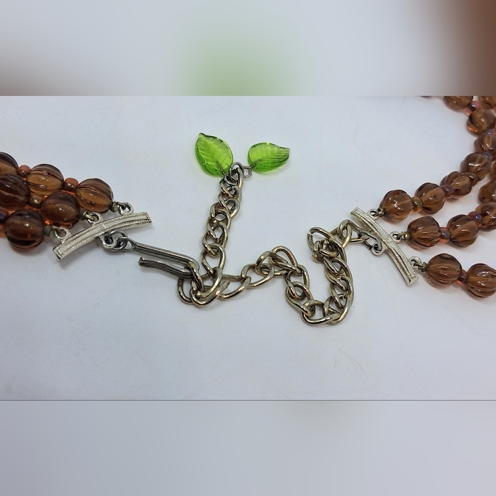 * Vintage Czech Root Beer Melon Glass Beads 3 Strand Necklace - Picture 3 of 3